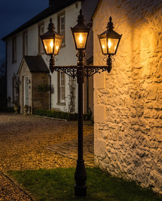 'CHIPPENHAM' TRADITIONAL TRIPLE HEADED LAMP POST - 2M Digital Illustration At night