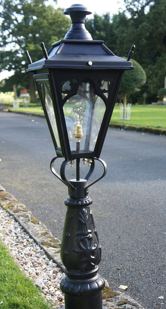 Gothic Pillar Post Light