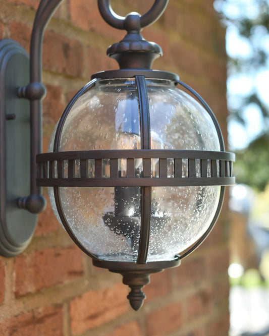 Close up of the seeded glass ball pane