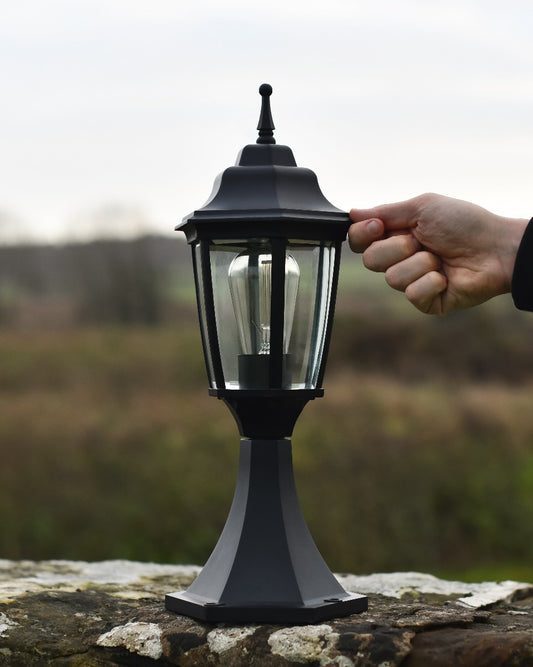 seville pillar light scale