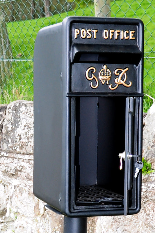 Black King George Rex Post Box & Stand
