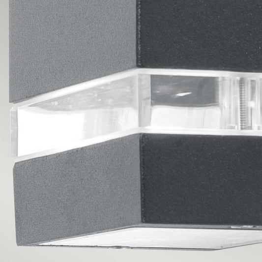 tower down wall light detail 1