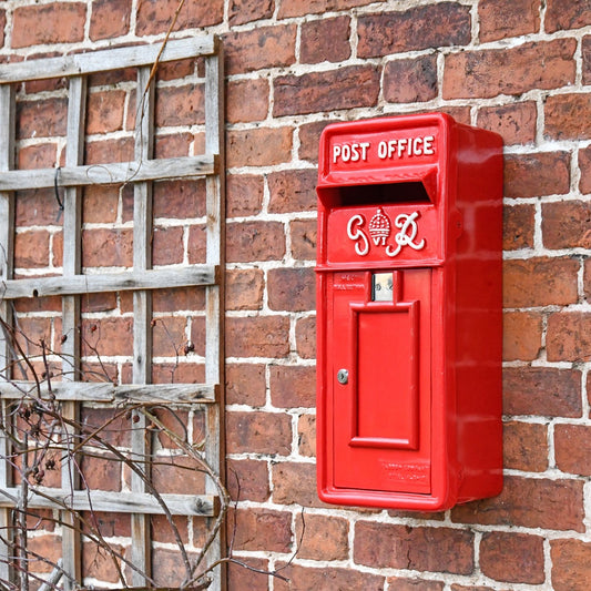 Slim King George Post Box in Red