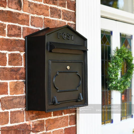 Black "Washbourne" Wall Mounted Cast Iron Post Box