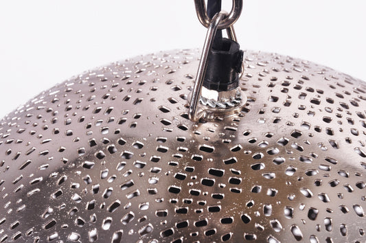 Restaurant pendant light detail photo