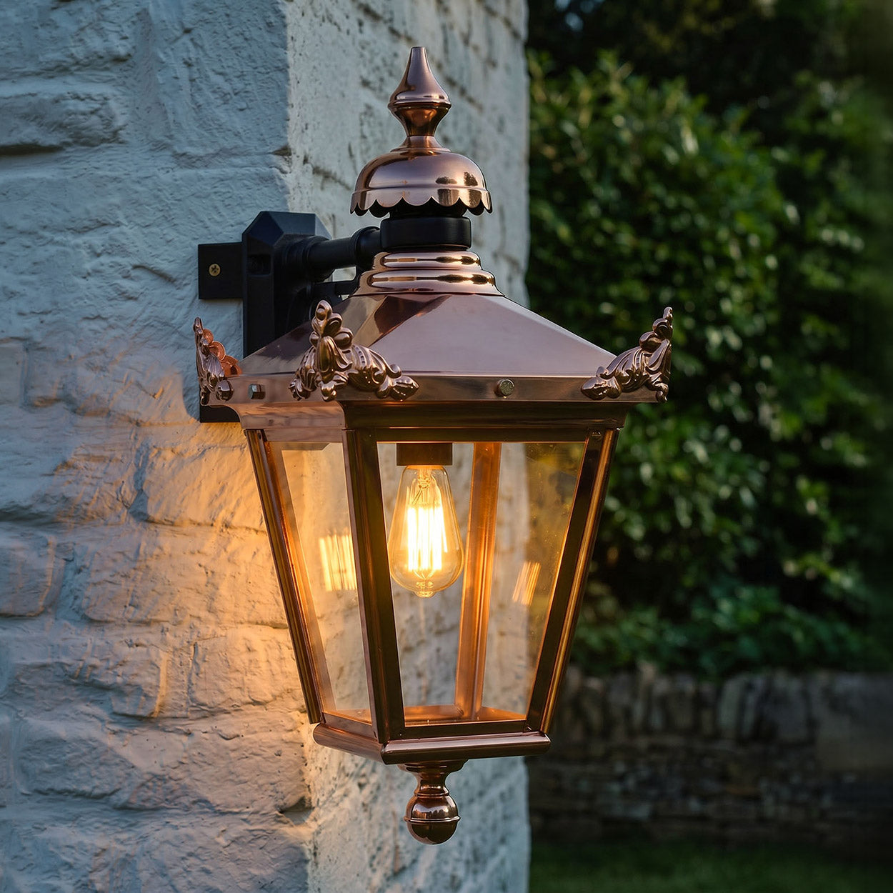Corner Bracket Wall Lights