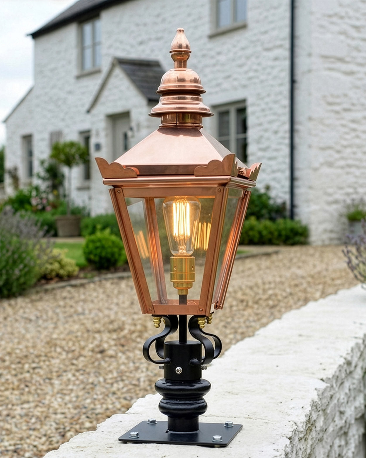 Copper 'Kensington' Lantern & Pillar Post Set 64cm Digital Illustration