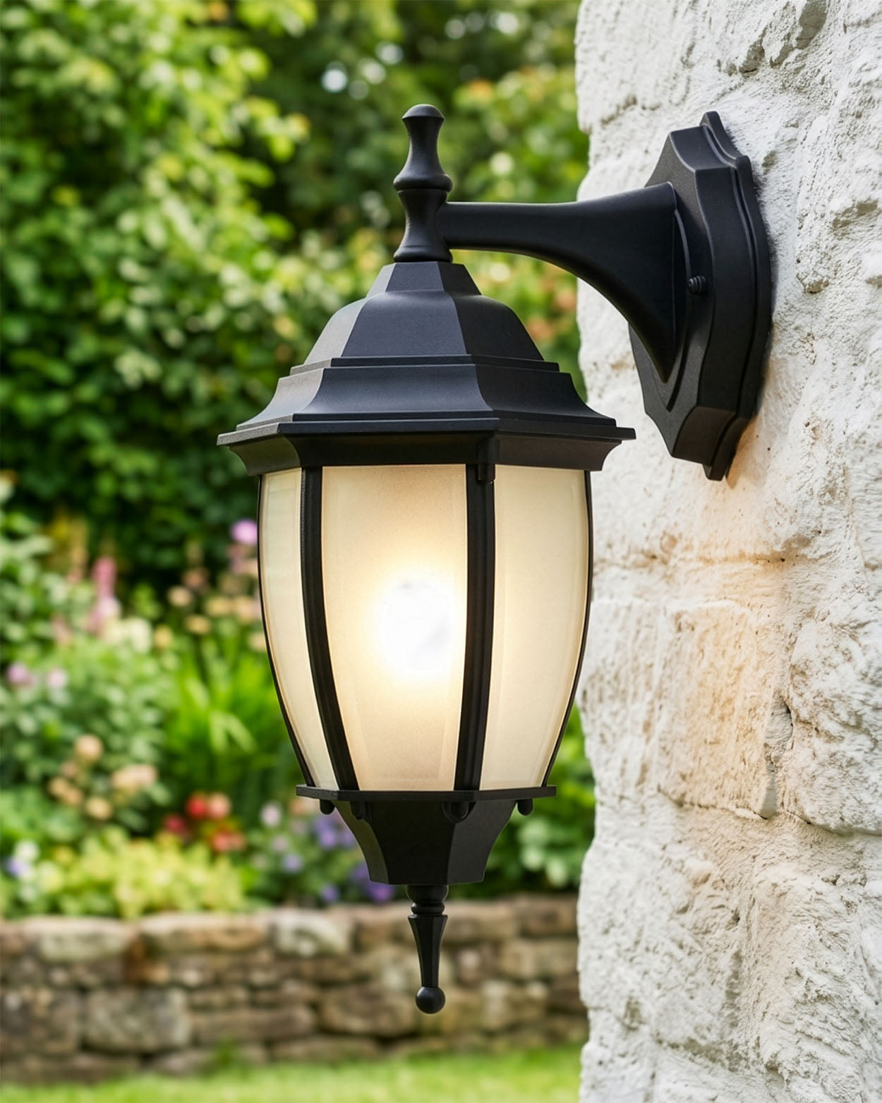 'WARWICK' SMALL TRADITIONAL OUTDOOR TOP FIX WALL LANTERN Digital Illustration