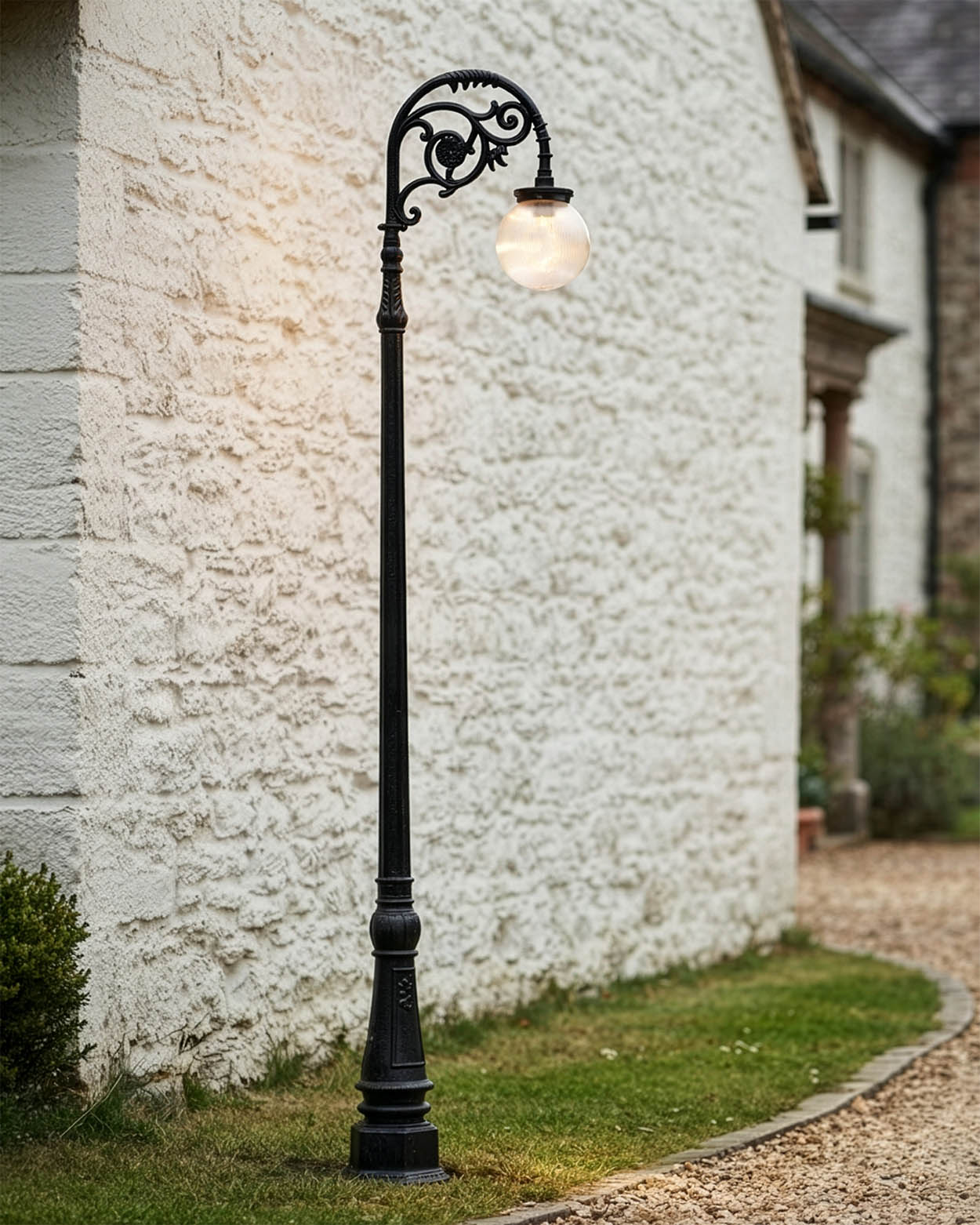 3.1m Antique Black Traditional Globe Cast Iron Lamp Post Digital Illustration