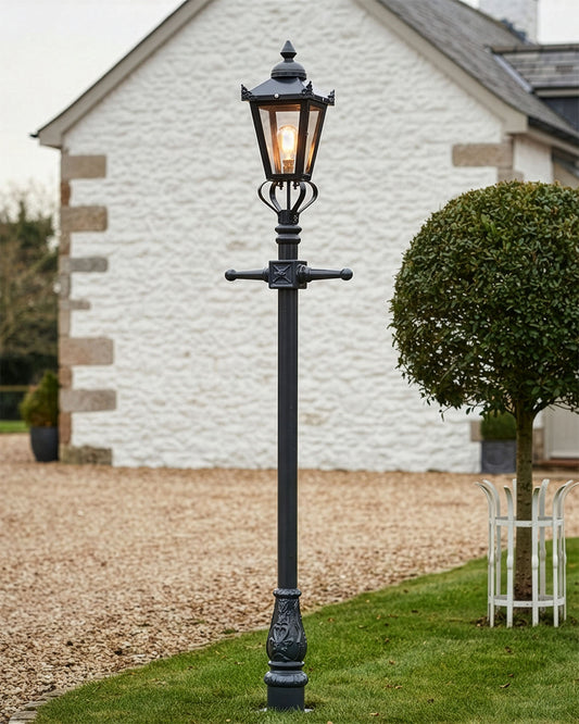 Dark Green Victorian Garden Lamp Post 2.3m Digital Illustration