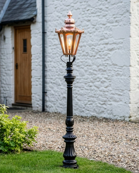 Countess Miniature Victorian lamp post 1.7m Digital Illustration