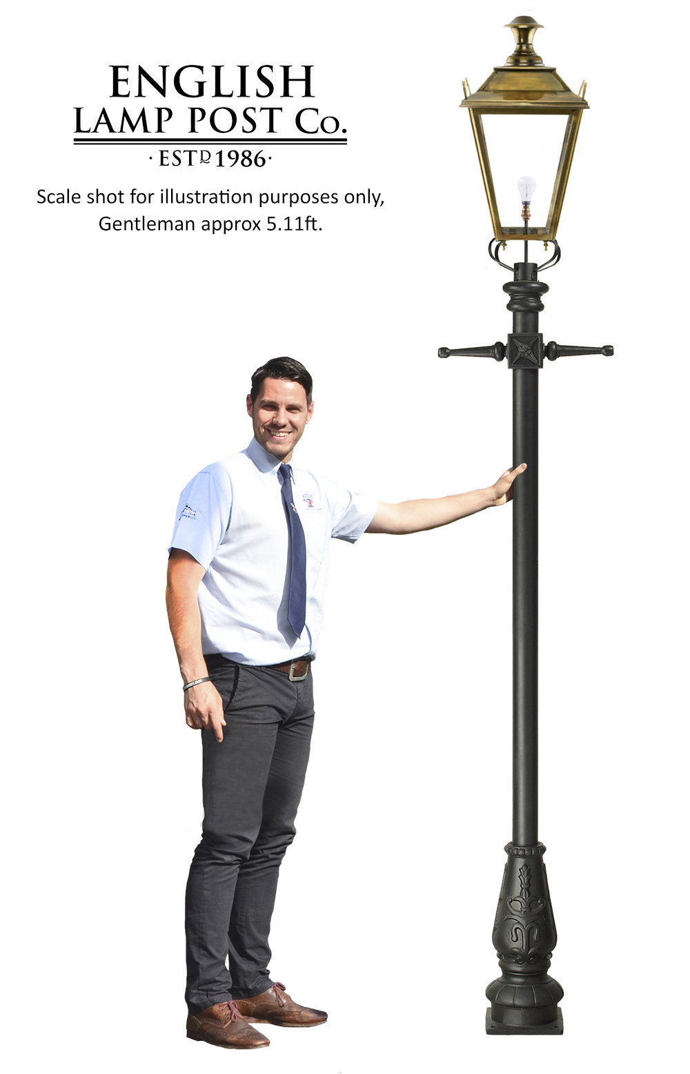 Life size scale of the 2.7m antique brass lamp post