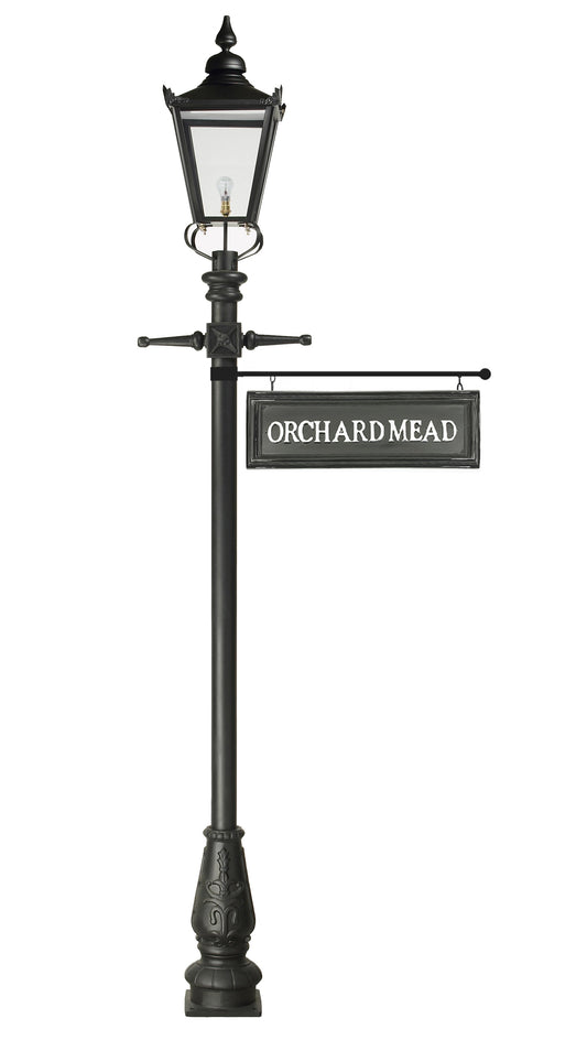 2.7m Victorian Lamp Post With Hanging Sign