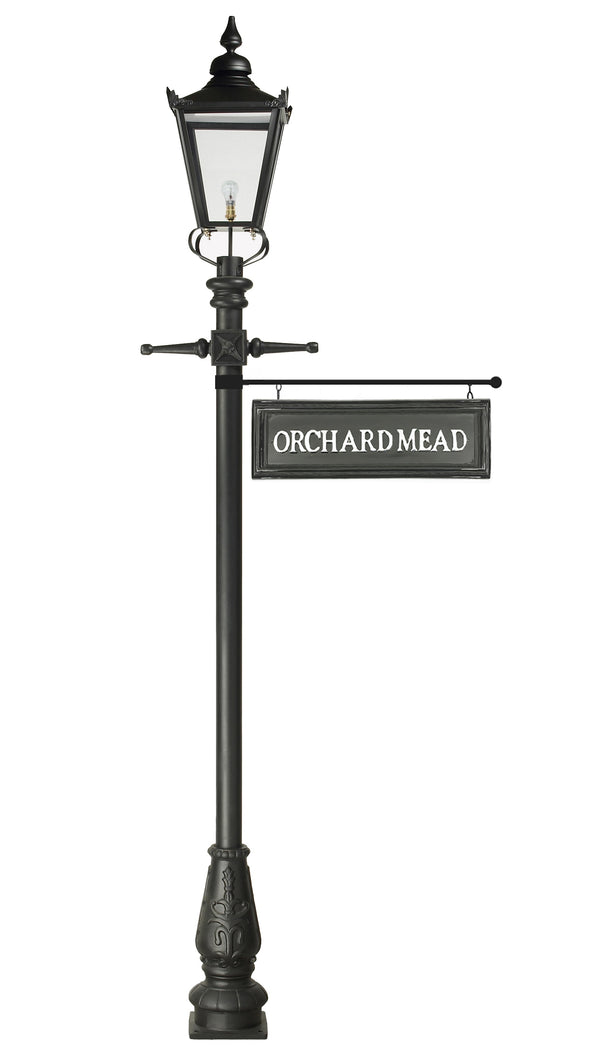 2.7m Victorian Lamp Post With Hanging Sign