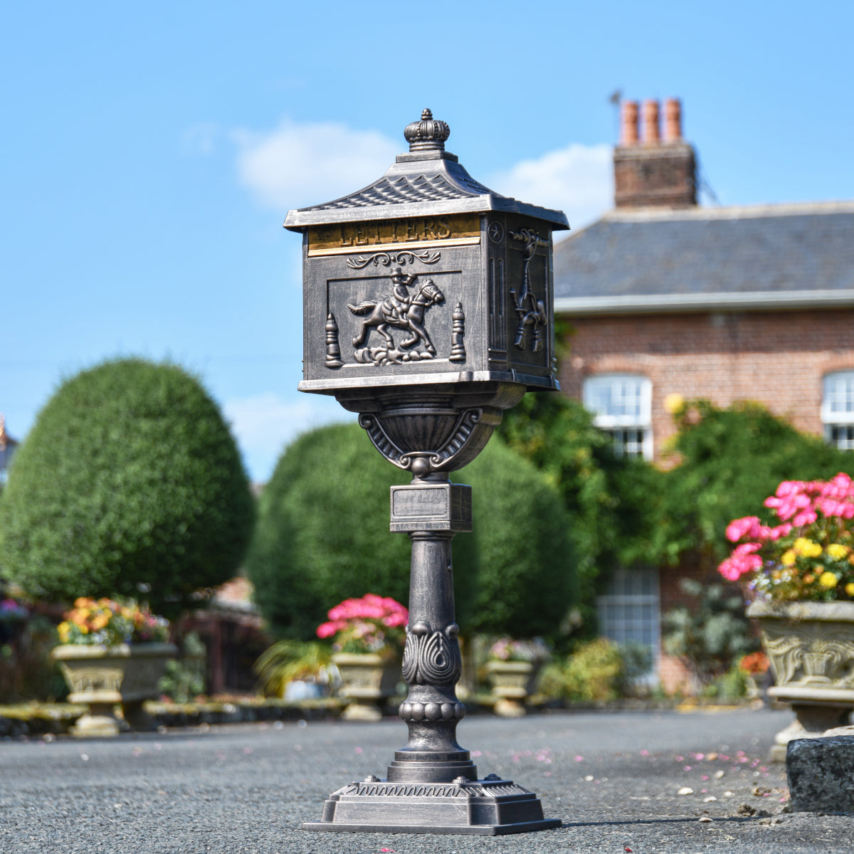 "Huntley" Antique Bronze Freestanding Post Box