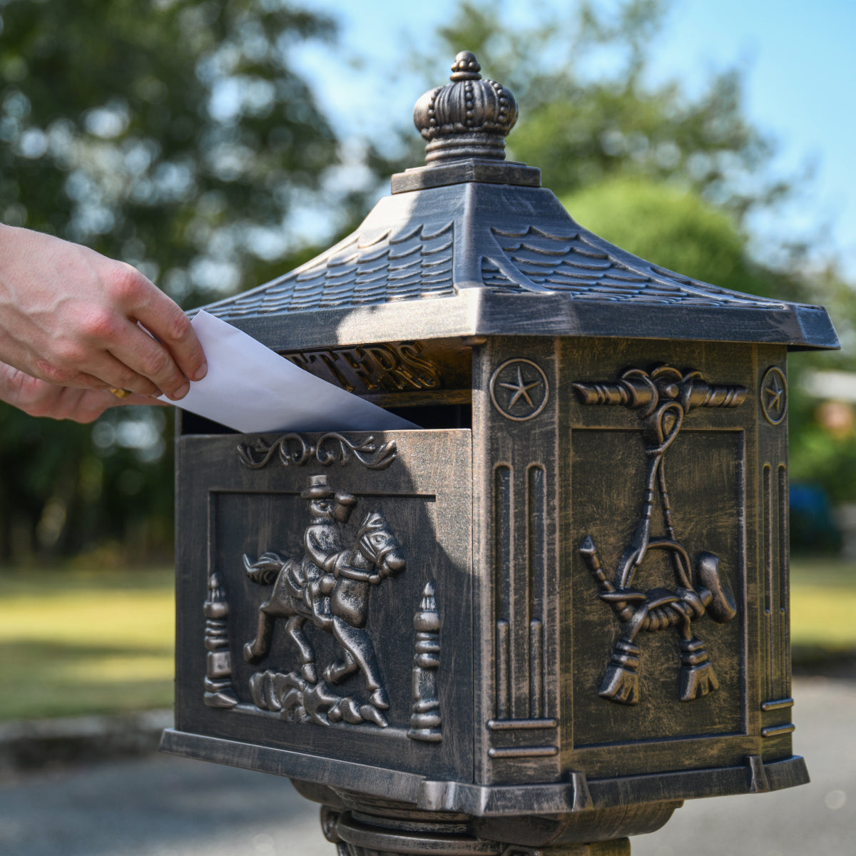 Example of mail being posted 