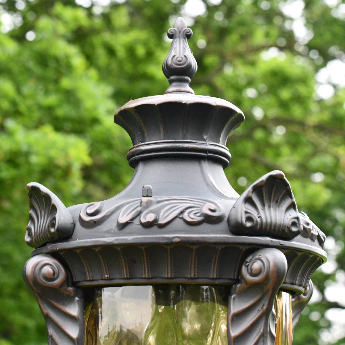 Close up of the ornate apex