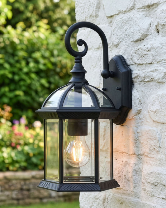 'BEESTON' TRADITIONAL OUTDOOR TOP FIX WALL LIGHT Digital Illustration