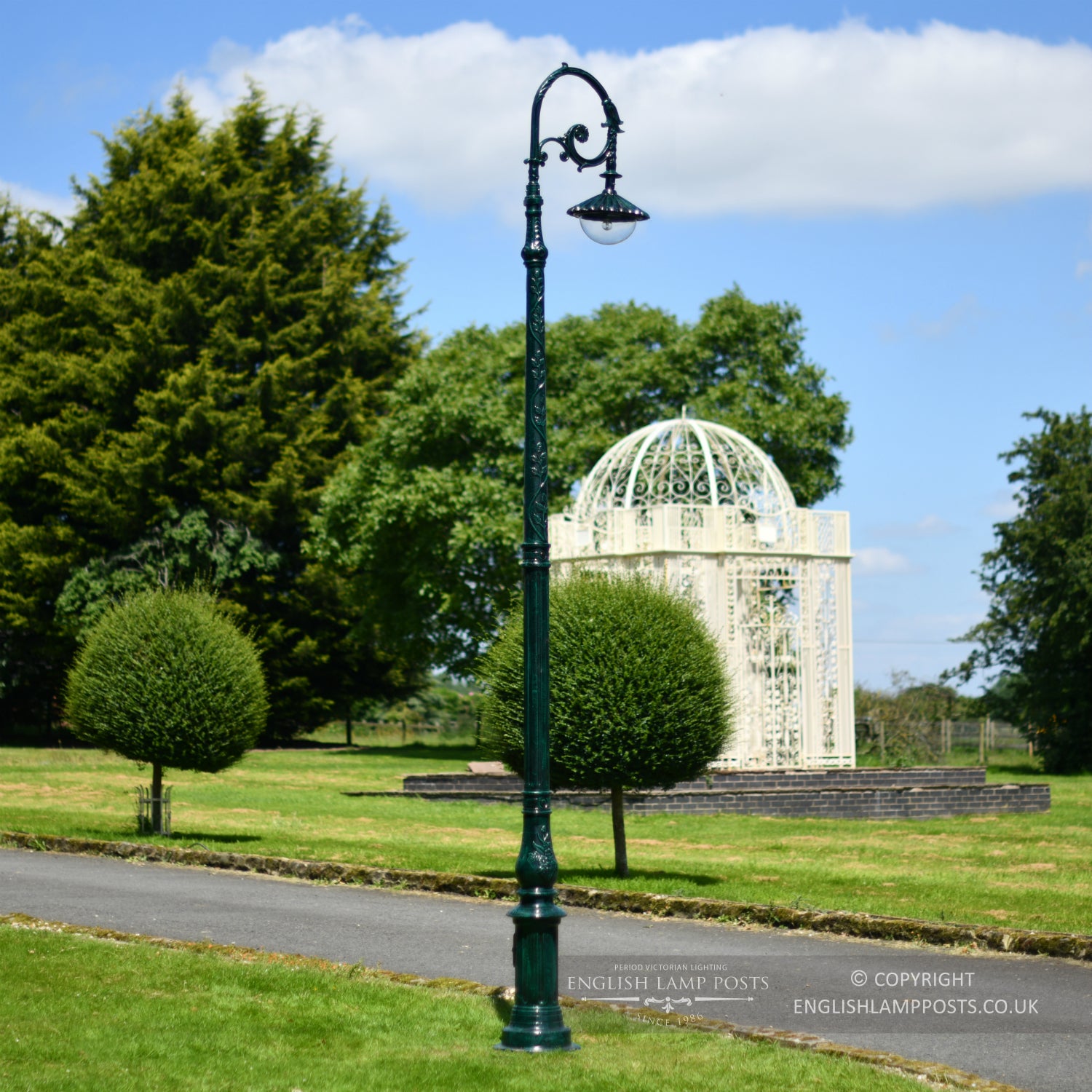 3.5m Antique Green Gothic Deluxe Victorian Lamp Post In Garden Setting