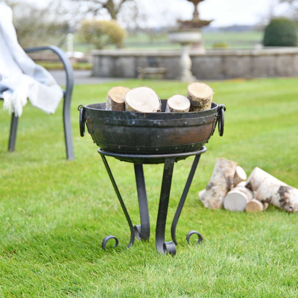 Kadai Fire Bowl- 40cm in situ 