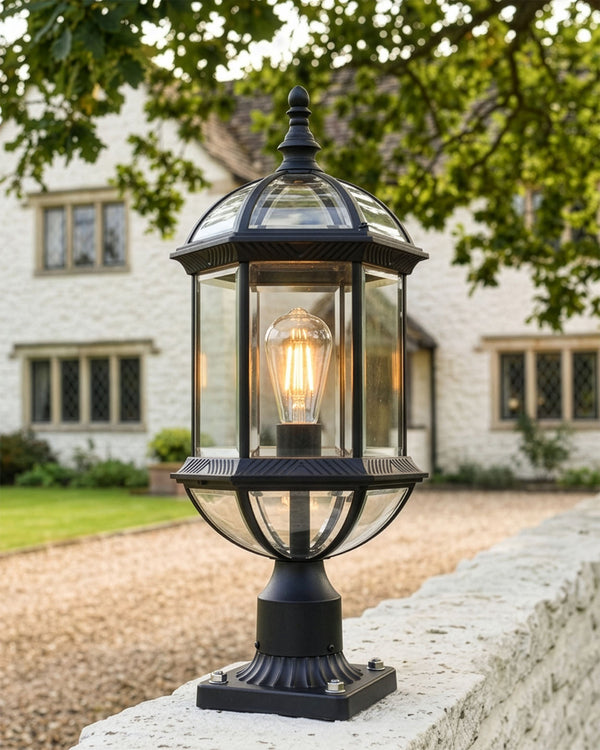 'Bowden' Classical Pillar Light