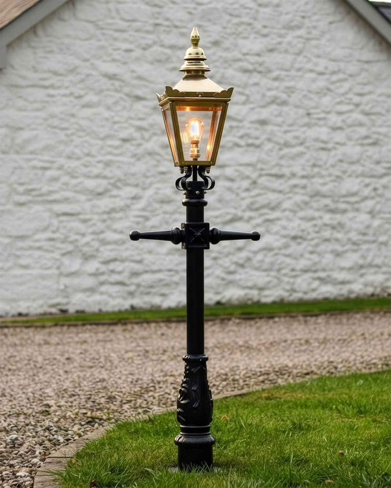 Brass Miniature Victorian Lamp Post Set 1.5m Digital Illustration