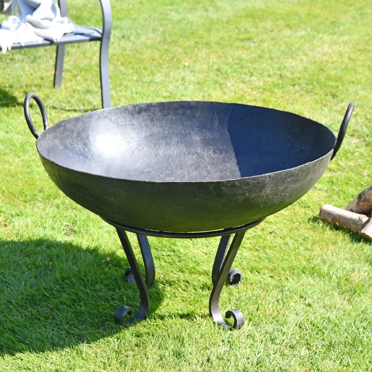 80cm Kadai Fire Bowl in Garden 