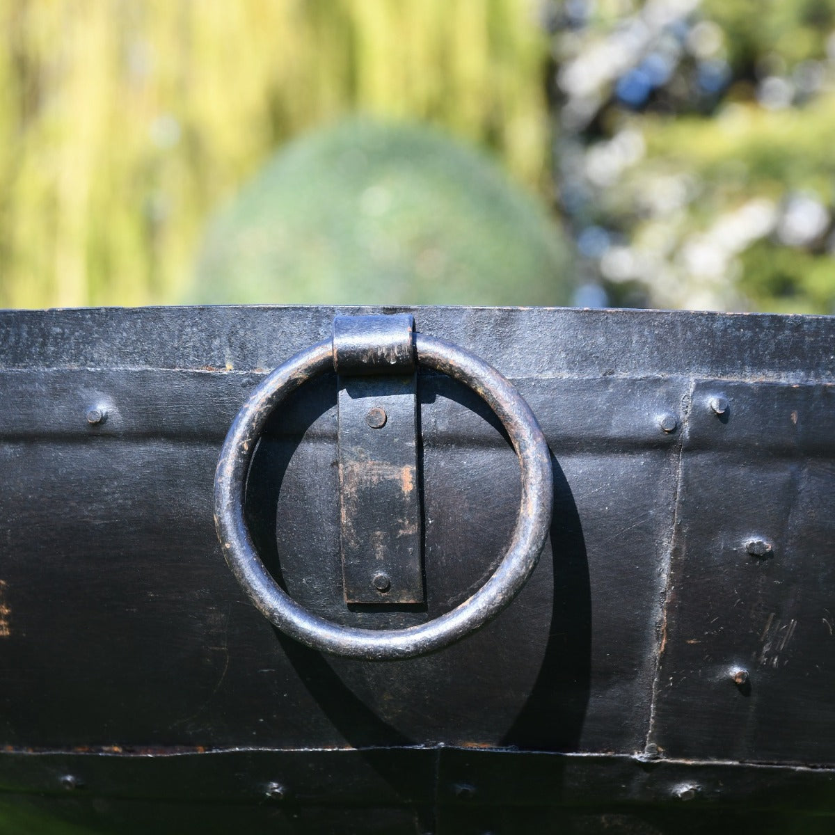 Close up of drop handle on Kadai Bowl 
