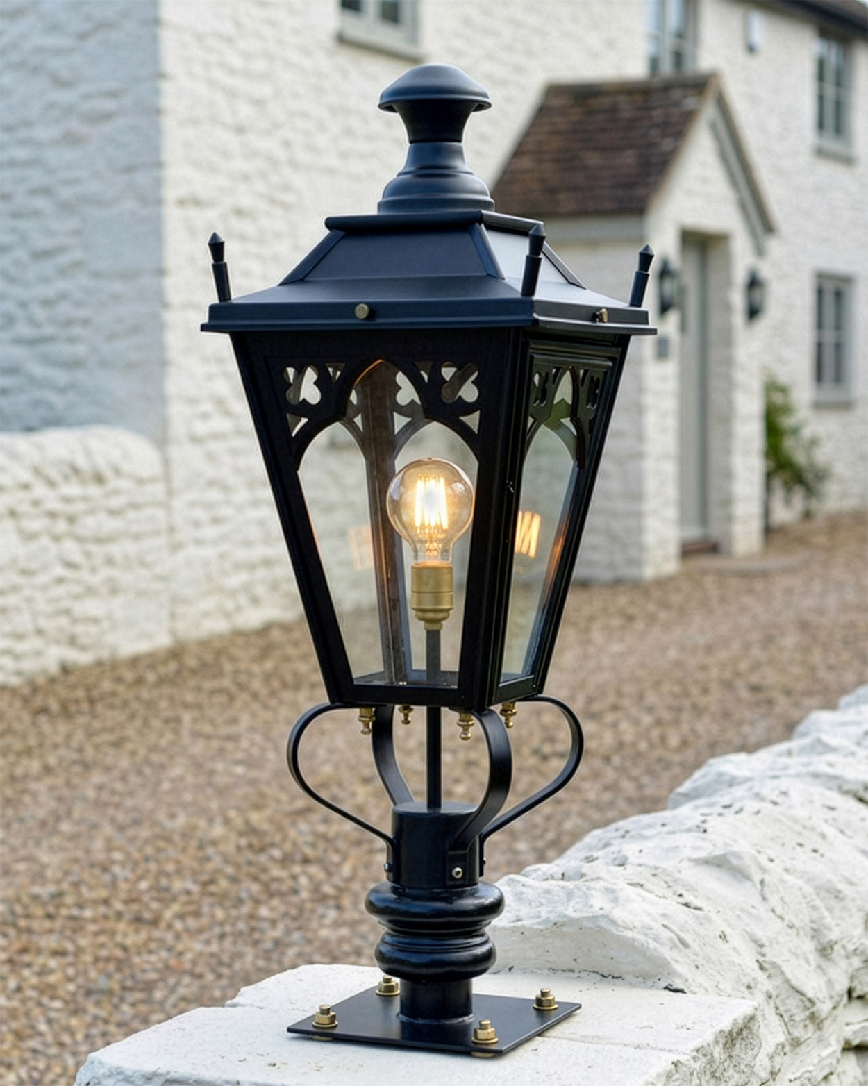 Black 'Canterbury' Entrance Pillar Light - 81cm Digital Illustration