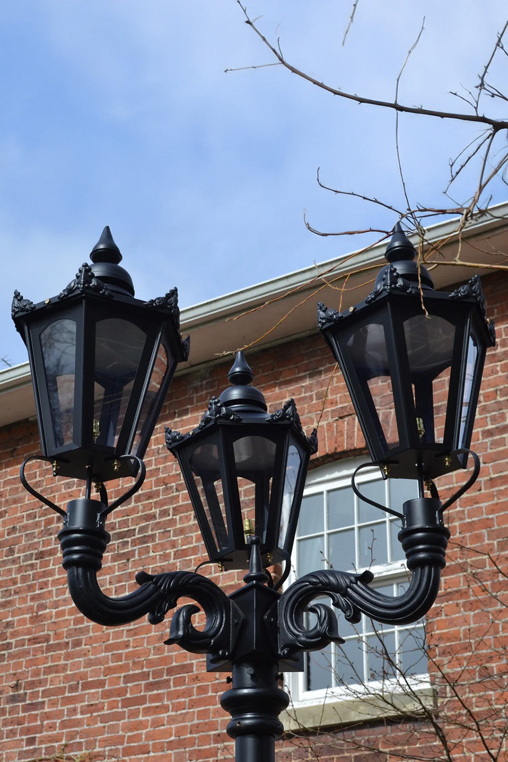 Close Up Of The Deluxe Triple Head Hexagonal Victorian Lamp Post
