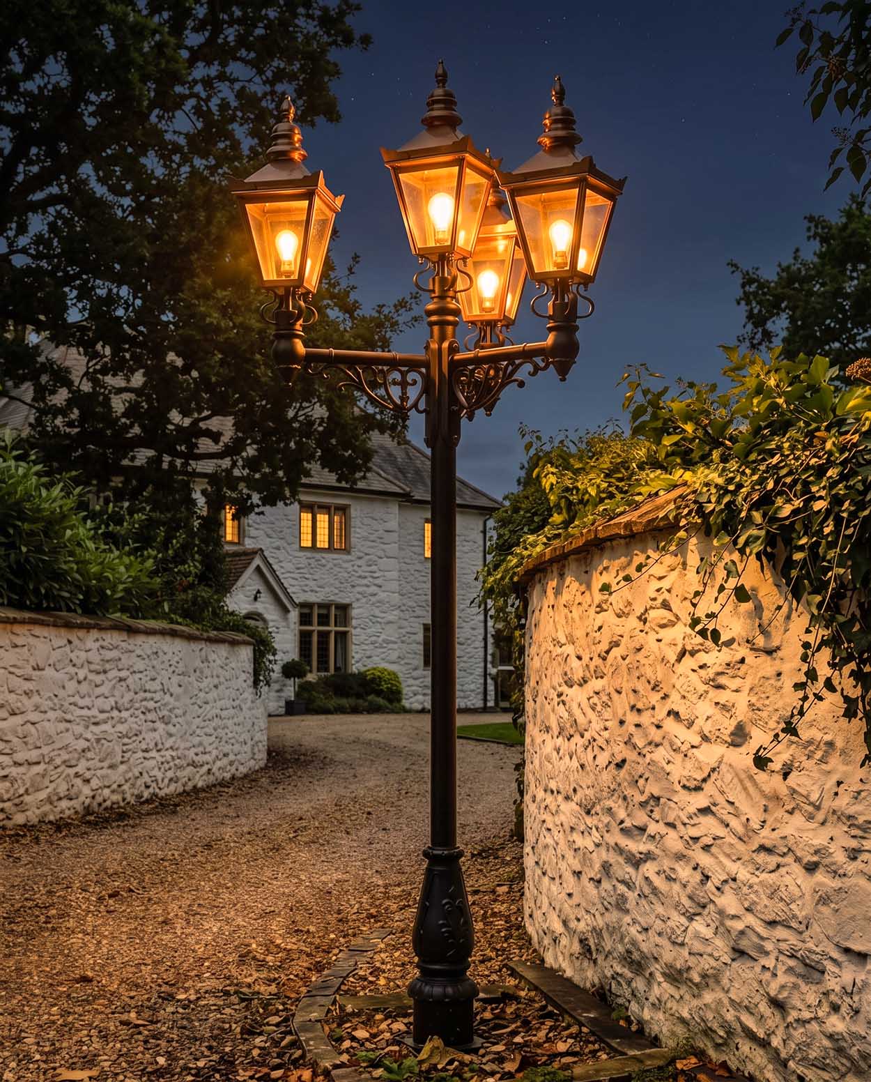 Chelsea Manor House Lighting Digital Illustration At Night