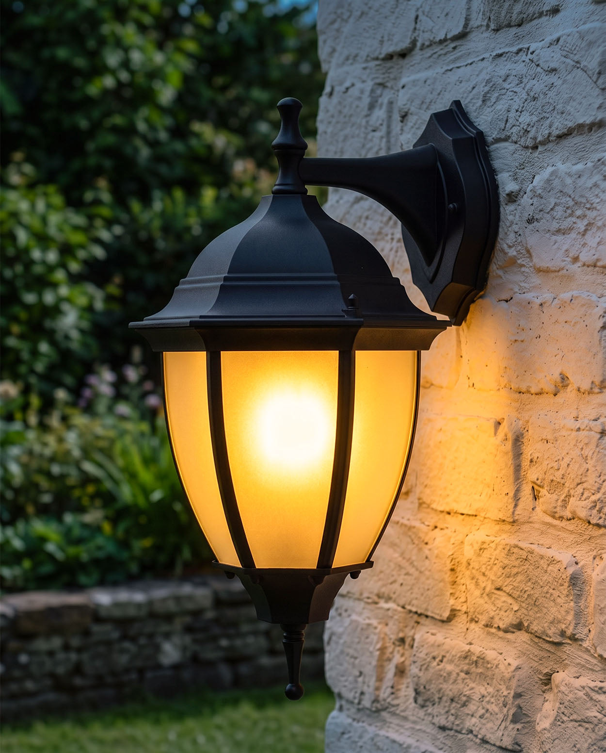 'WARWICK' MEDIUM TRADITIONAL OUTDOOR TOP FIX WALL LANTERN Digital Illustration At Night