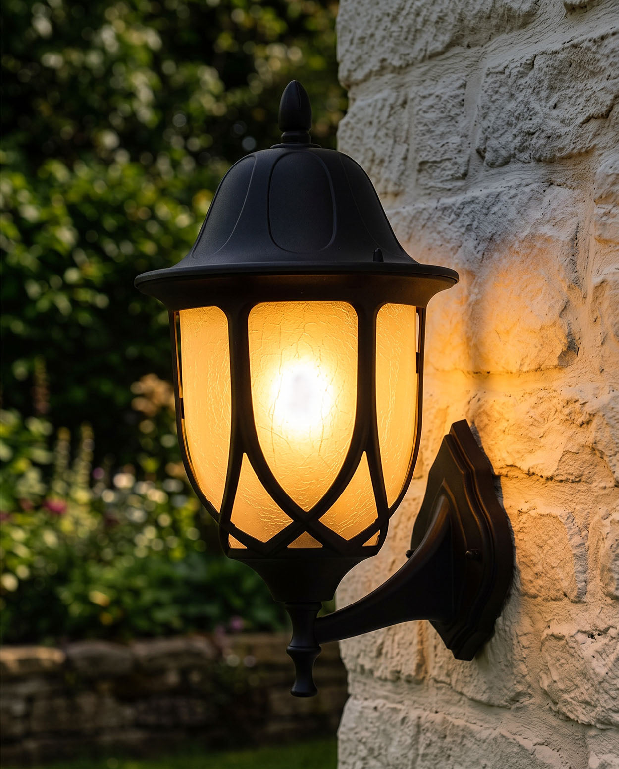 'SELENE' FROSTED GLASS TRADITIONAL OUTDOOR BOTTOM FIX WALL LANTERN Digital Illustration At Night