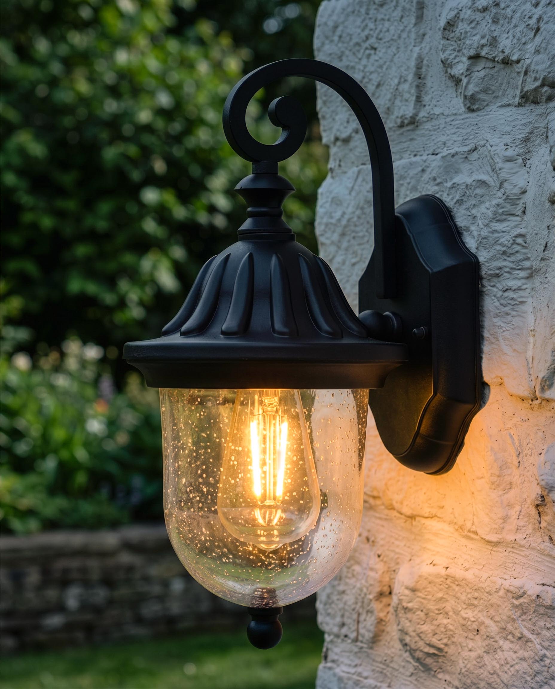 'ANDERSON' BLACK TRADITIONAL OUTDOOR TOP FIX WALL LIGHT Digital Illustration At Night