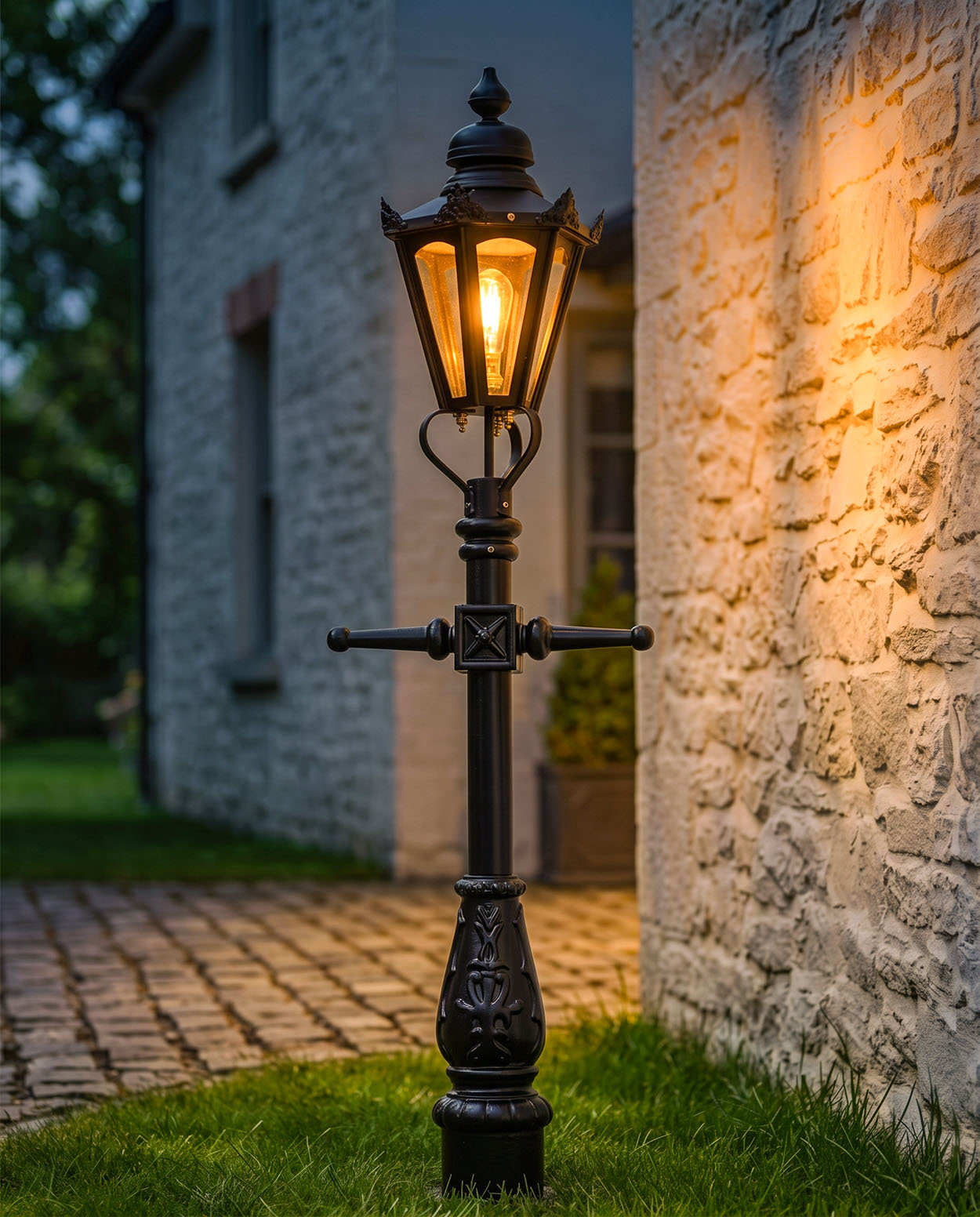 Black Hexagonal 'Leighton' Miniature Lamp Post - 1.5m Digital Illustration At Night