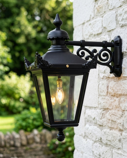STANDARD BLACK VICTORIAN HANGING WALL LANTERN Digital Illustration