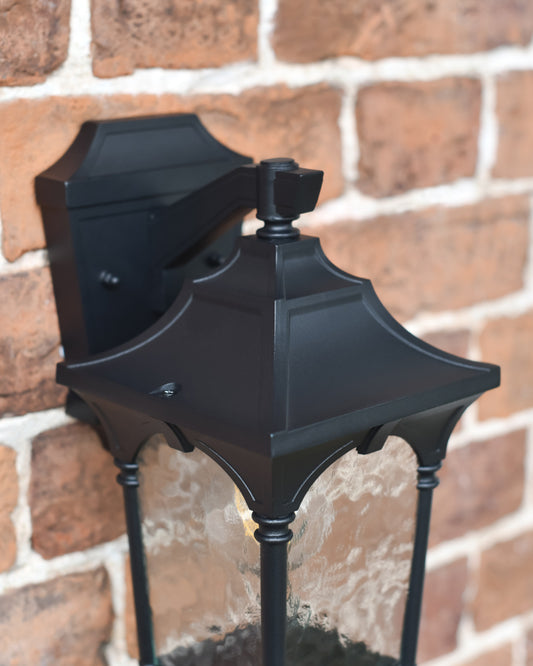 Magnified view of the top fix wall bracket 