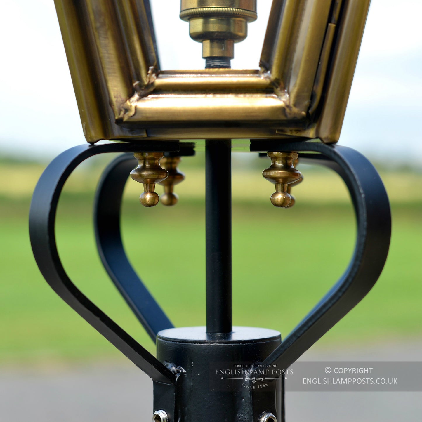 Antique Brass 'Canterbury' Pillar Light - 71cm