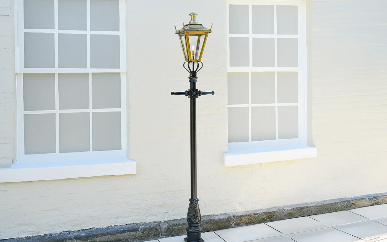 Load video: Victorian Lamp Post 2.3m - Best Seller