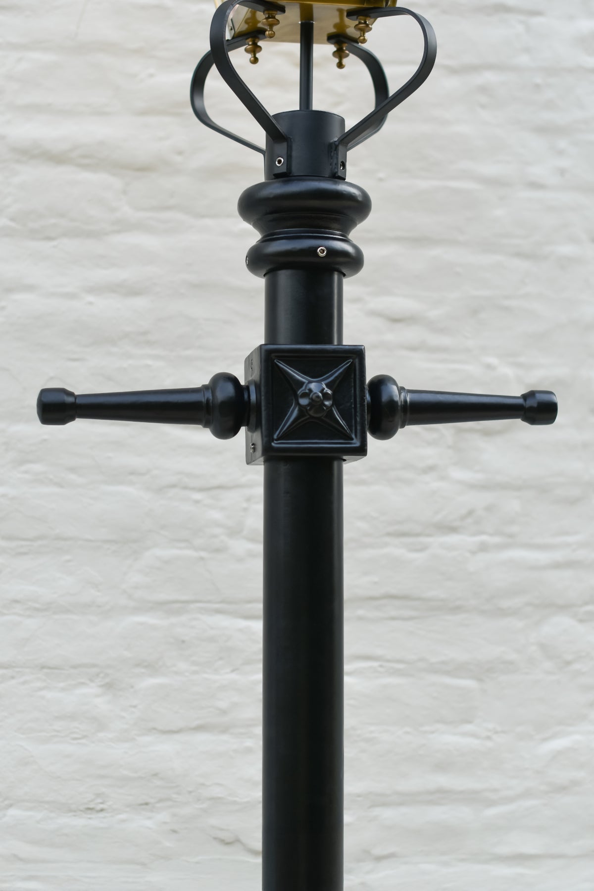 Magnified view of the cast iron ladder bars