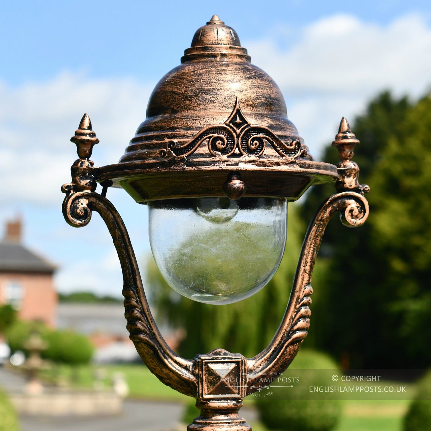 Antique Copper Gothic Garden Lamp Post Luminaire