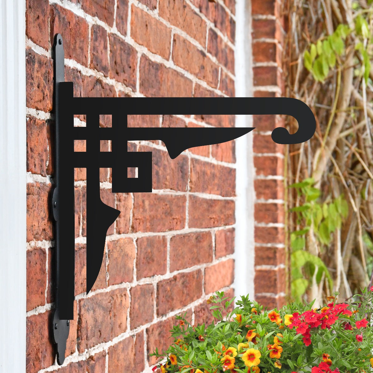 Art Deco Design Garden Hanging Basket Bracket