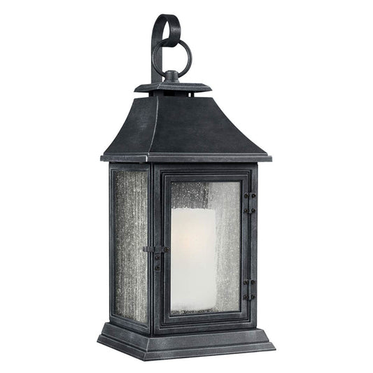 'Ashbourne' Extra Large Traditional Wall Light