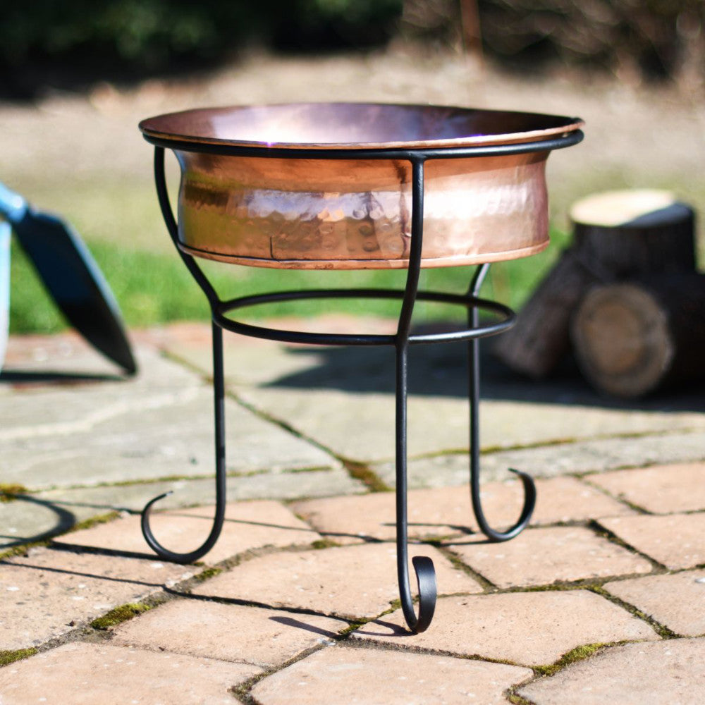 'Banbury' Outdoor Fire Pit In Copper in situ
