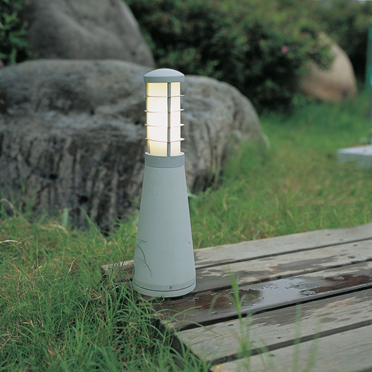 The 'Baron' bollard in situ
