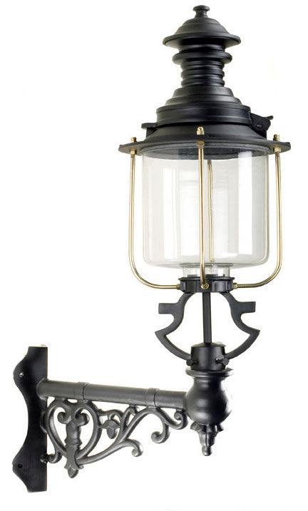 Belgravia Wall Light On Ornate Corner Bracket