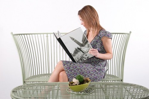 Bench and table set