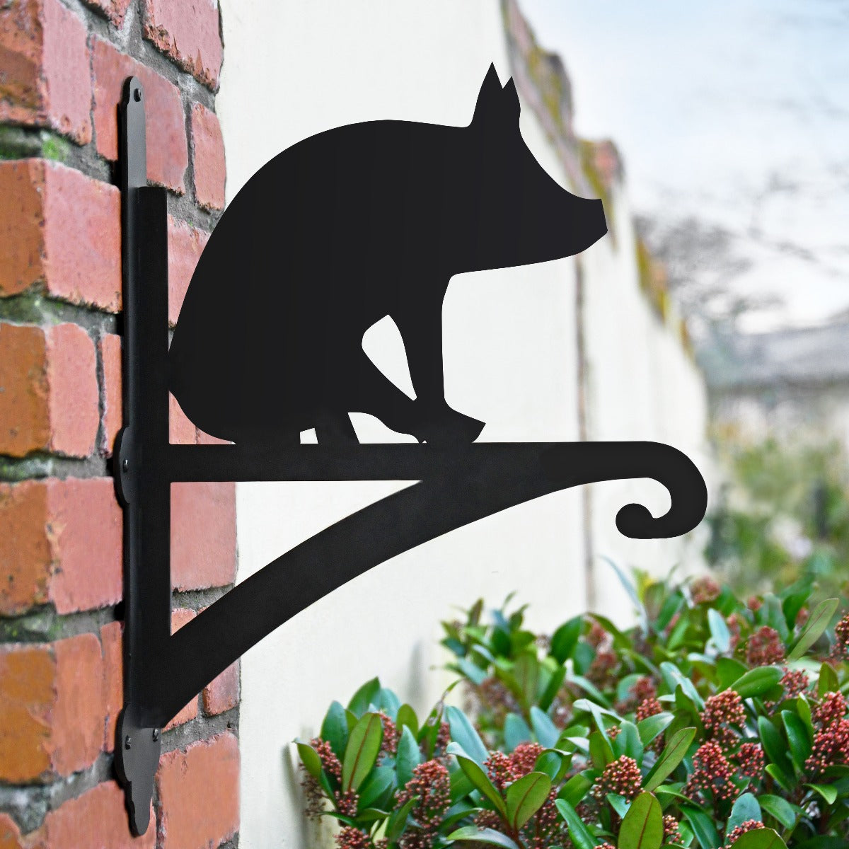 "Pig" Garden Hanging Basket Bracket On Brick Wall