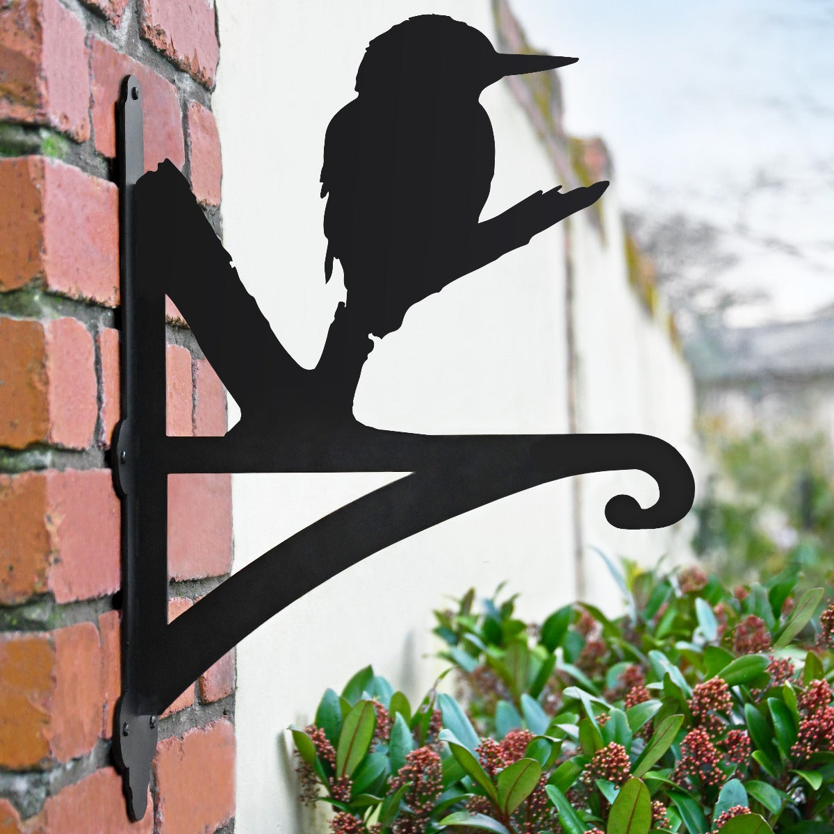 "Kingfisher" Garden Hanging Basket Bracket In Situ