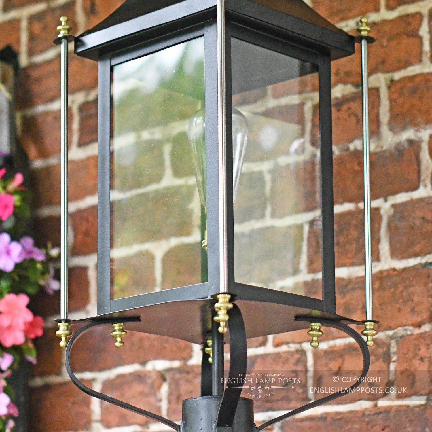 Black and Brass Rochford Victorian Garden Wall Light Lantern